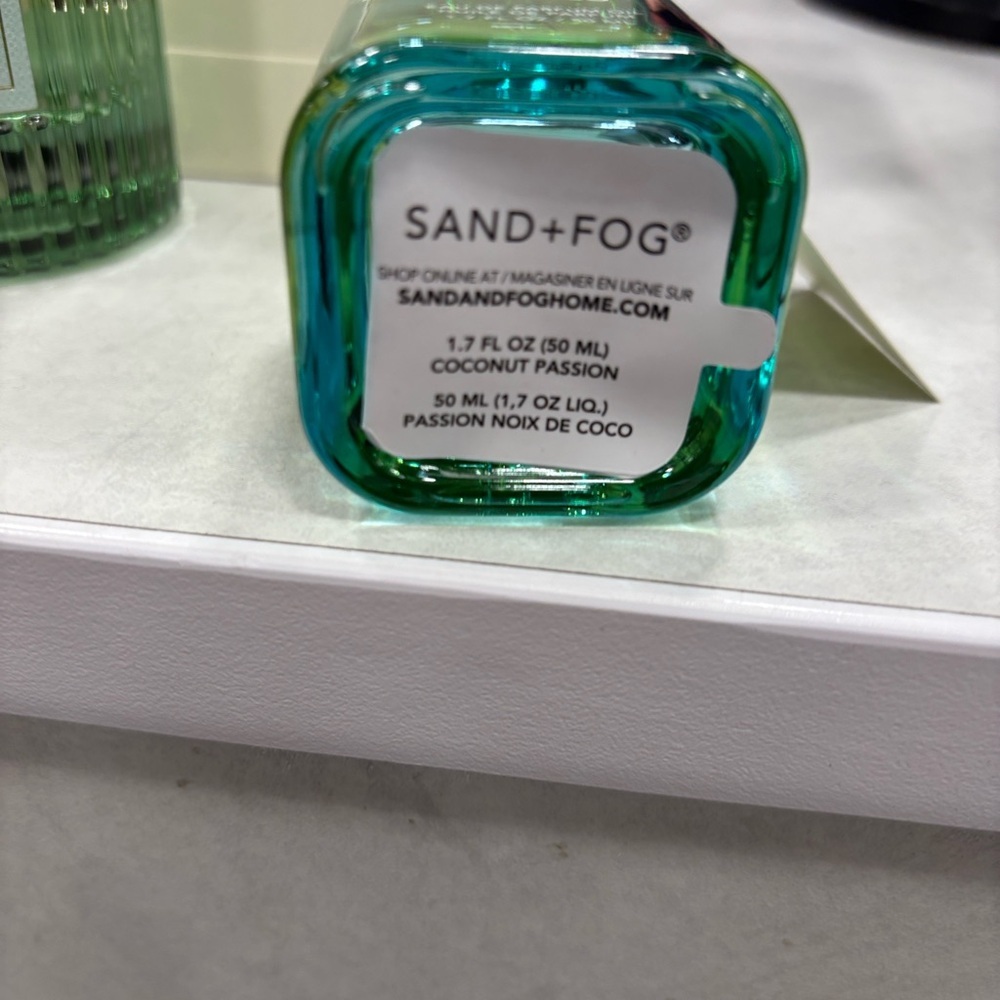 Sand + Fog Coconut Passion Perfume Oil - Picture 4 of 7